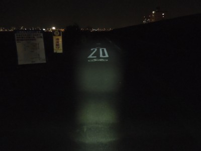 ハイラックス30-002-Hi